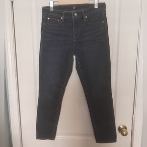 GAP Women's Dark Denim Straight Leg Jeans